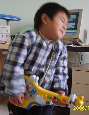 中国年龄最小的吉他手！